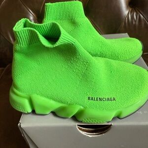 Balenciaga kids shoes Sz 25-26